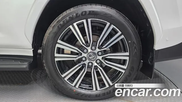 Lexus LX — Фото автомобиля 17
