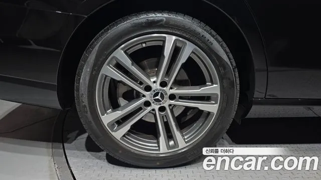 Mercedes-Benz E-Class W213 — Фото автомобиля 5