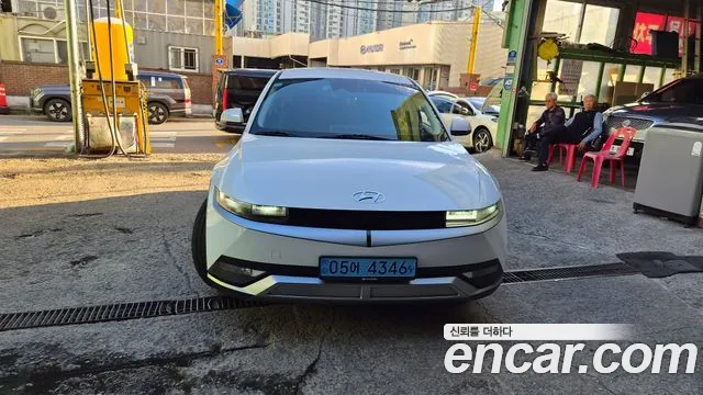 Hyundai Ioniq 5 — Фото автомобиля 4