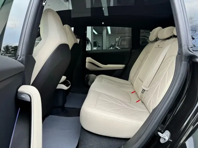 Nio ET5 Touring — Фото автомобиля 24