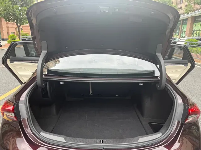 Buick LaCrosse — Фото автомобиля 16