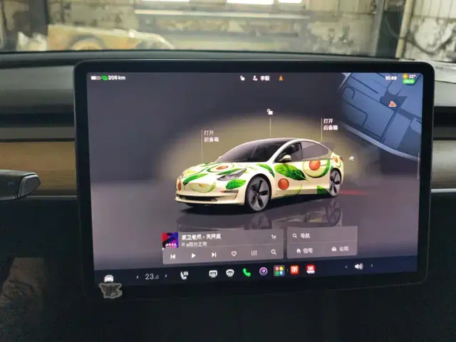 Tesla Model 3 — Фото автомобиля 14