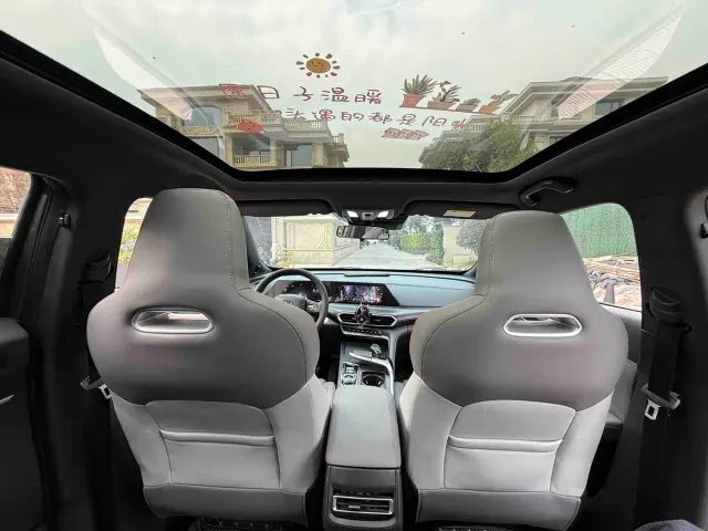 Changan UNI-T — Фото автомобиля 5