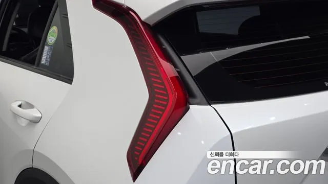 Kia Niro New — Фото автомобиля 8