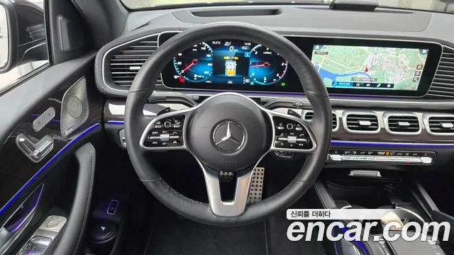 Mercedes-Benz GLE-Class — Фото автомобиля 13