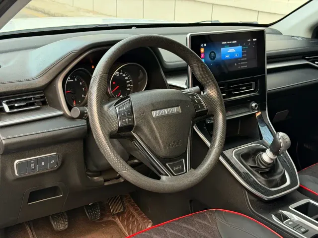 Haval M6 — Фото автомобиля 7