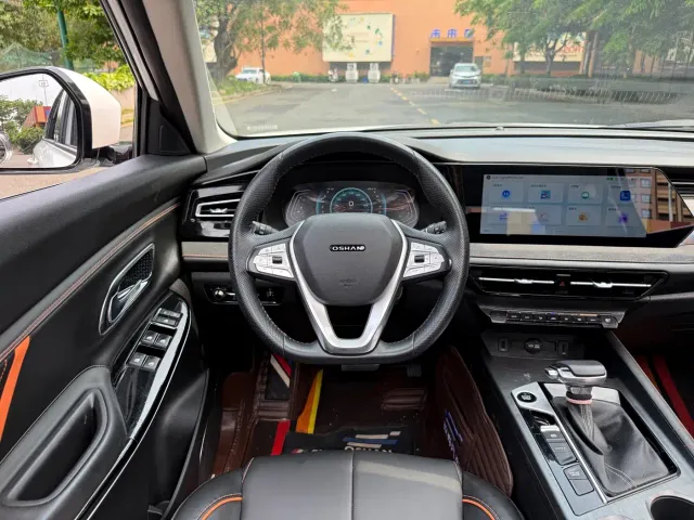 Changan X7 Plus — Фото автомобиля 14