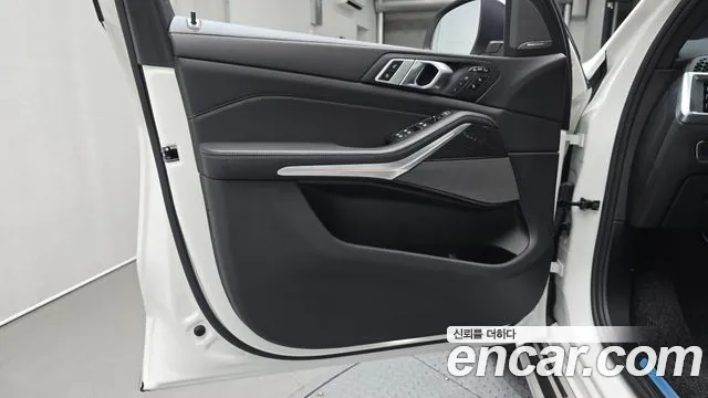 BMW X7 G07 — Фото автомобиля 13