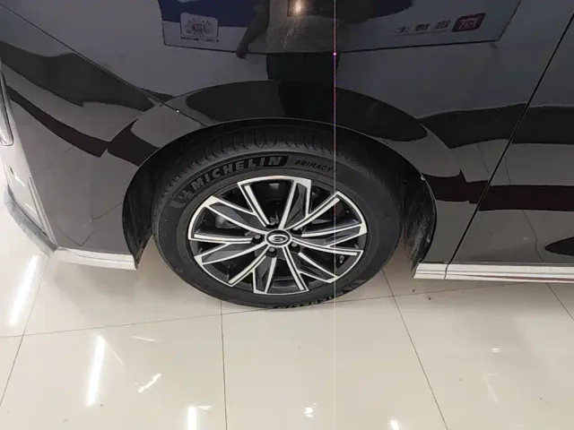 GAC Trumpchi M8 — Фото автомобиля 22