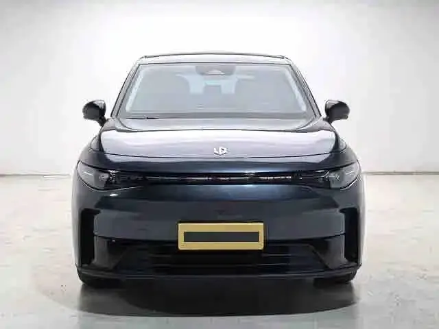 Leapmotor C10 — Фото автомобиля 2