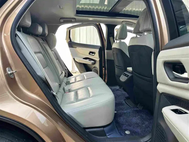 Nissan Ariya — Фото автомобиля 12