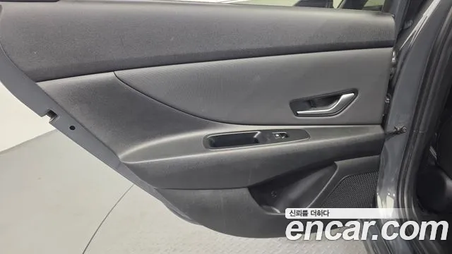 Hyundai Avante CN7 — Фото автомобиля 25
