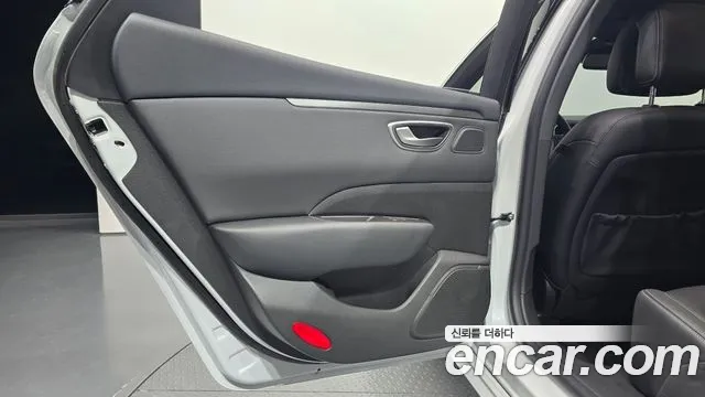 Renault Korea SM6 New — Фото автомобиля 14