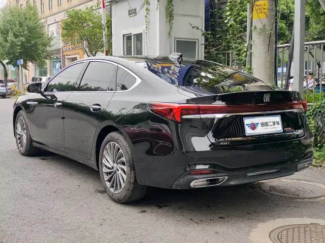 Buick LaCrosse — Фото автомобиля 4