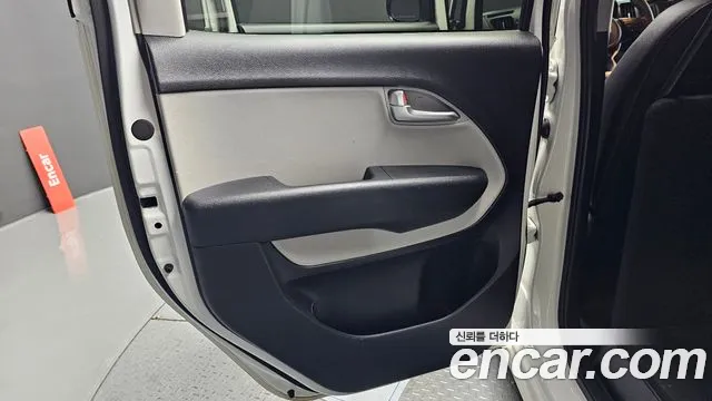 Kia RAY Новый Kia Ray Фургон — Фото автомобиля 25