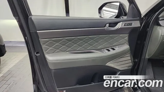 Hyundai Palisade Palisade Дизель 2.2 4WD — Фото автомобиля 22