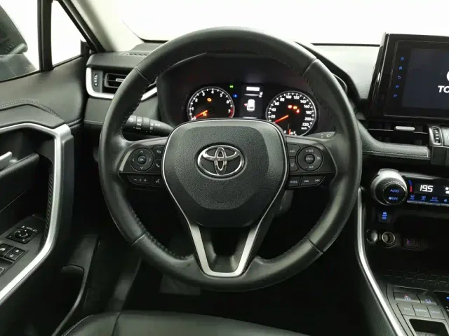 Toyota Wildlander — Фото автомобиля 11