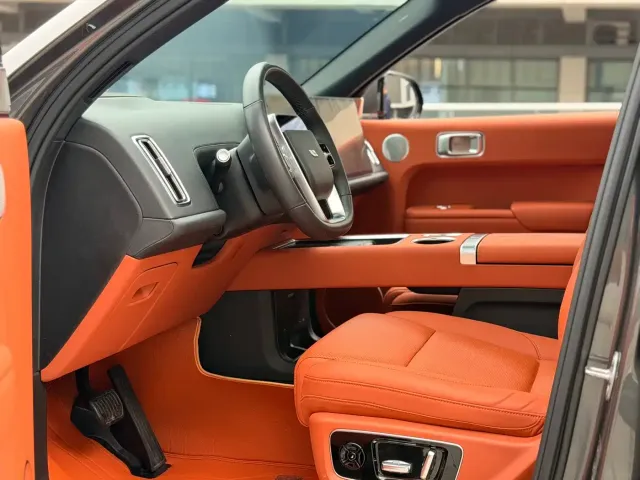 Li Auto L9 — Фото автомобиля 4