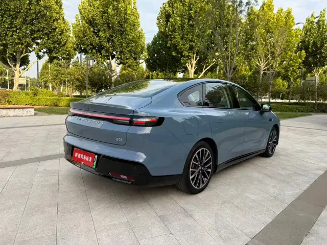 Leapmotor B01 — Фото автомобиля 7