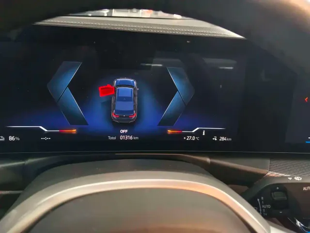 BMW i3 — Фото автомобиля 6