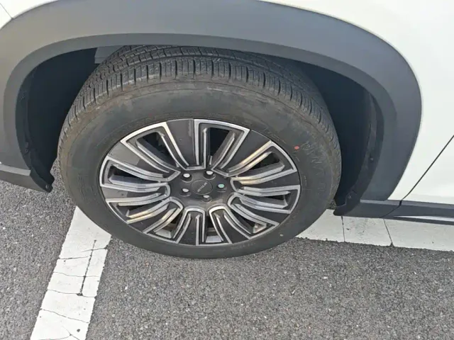 Jetour X90 Pro — Фото автомобиля 22