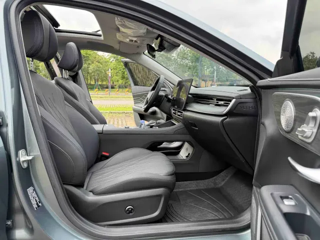 Chery Arrizo 8 PRO — Фото автомобиля 15