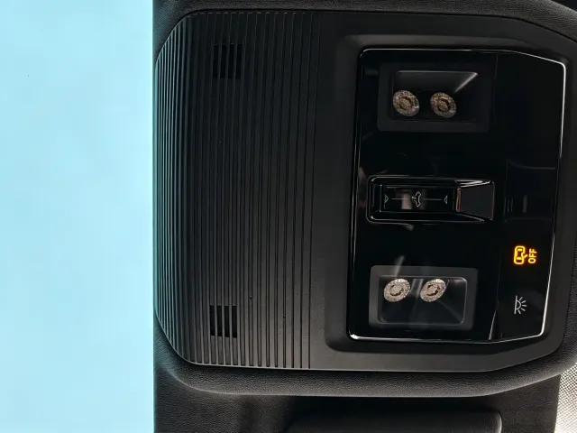 Volkswagen Golf — Фото автомобиля 21
