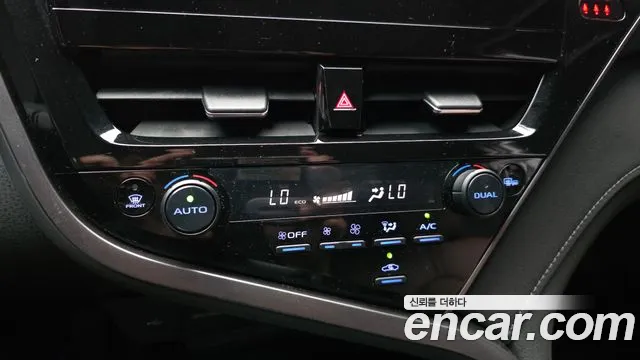 Toyota Camry — Фото автомобиля 15
