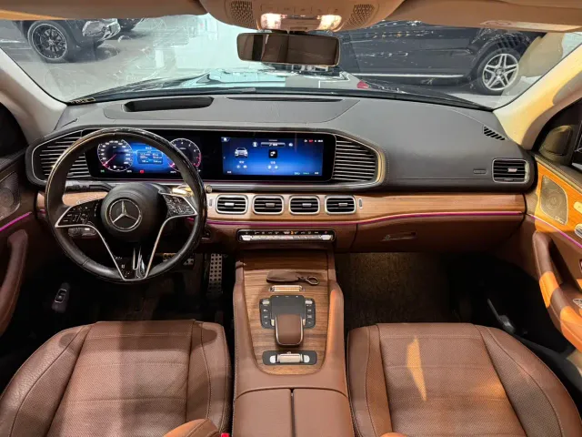 Mercedes-Benz GLS-Class — Фото автомобиля 9