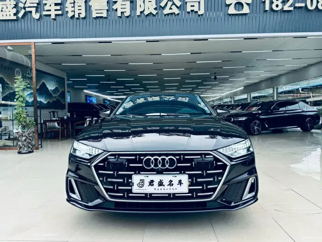 Фотография автомобиля — Audi A7L