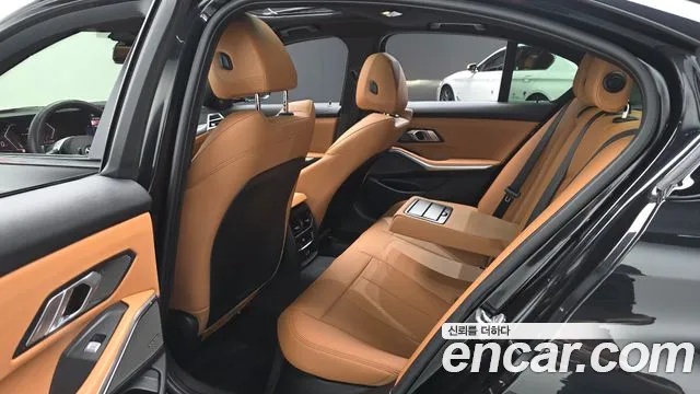 BMW 3 Series G20 — Фото автомобиля 17