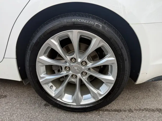 Cadillac CT5 — Фото автомобиля 7