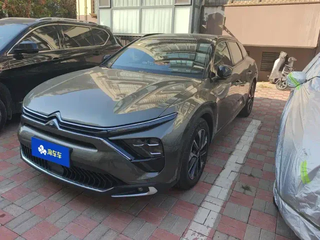 Фотография автомобиля — Citroen C5 X