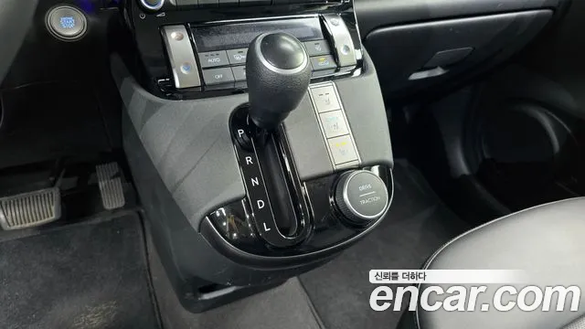 Hyundai Casper Casper Turbo Essential — Фото автомобиля 9