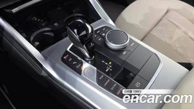 BMW 4 Series G22 — Фото автомобиля 12