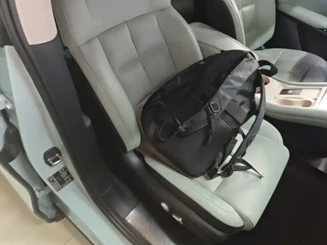 IM Motors LS6 — Фото автомобиля 24