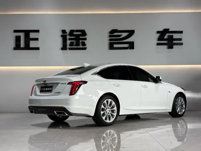 Cadillac CT5 — Фото автомобиля 6