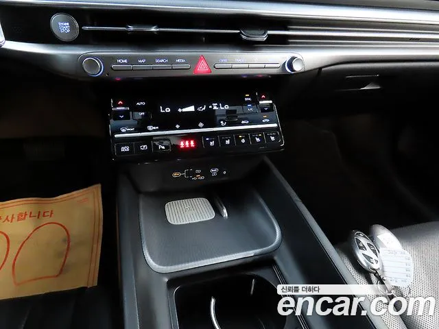 Hyundai Grandeur GN7 — Фото автомобиля 12