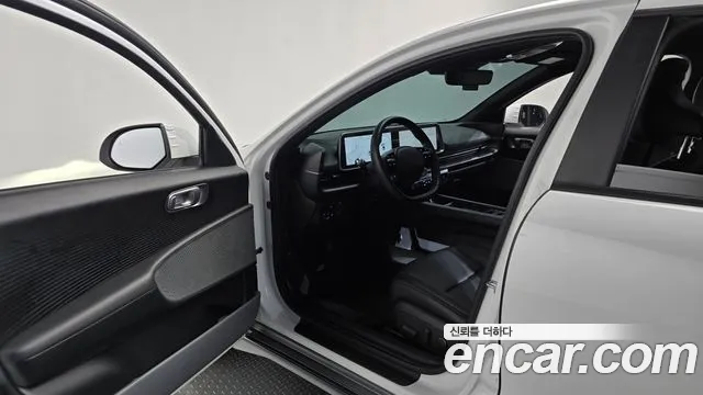 Hyundai Ioniq 6 — Фото автомобиля 15