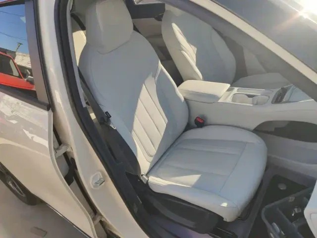 Geely Starry Wish — Фото автомобиля 24
