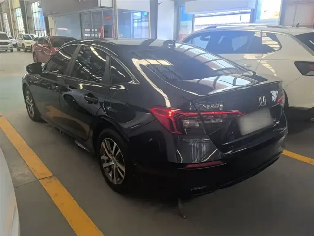 Honda Civic — Фото автомобиля 4