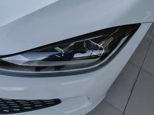 Volkswagen Lamando — Фото автомобиля 5