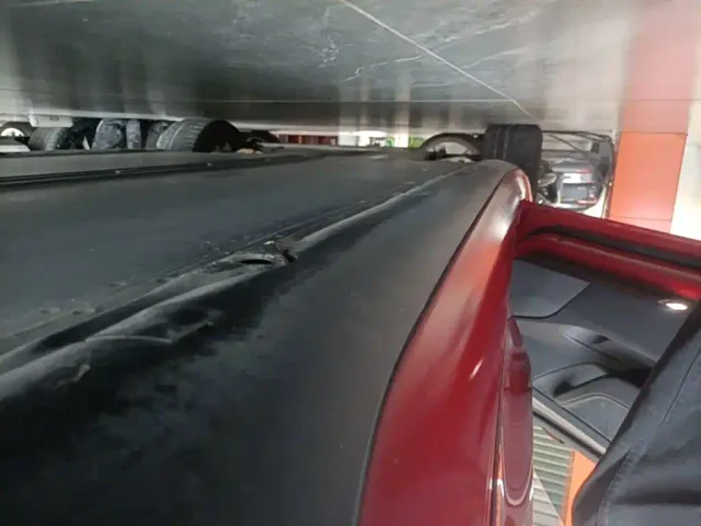 Tesla Model 3 — Фото автомобиля 21