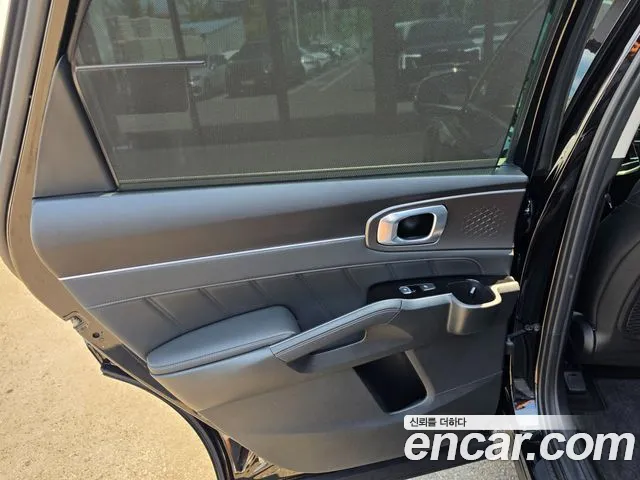 Kia Sorento Новый Sorento 4 поколение Дизель 2.2 4WD — Фото автомобиля 17