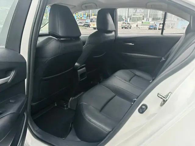 Toyota Corolla — Фото автомобиля 12