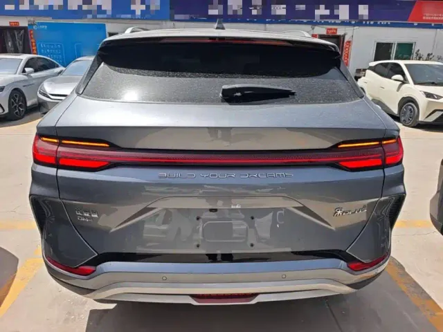 BYD Song PLUS — Фото автомобиля 3