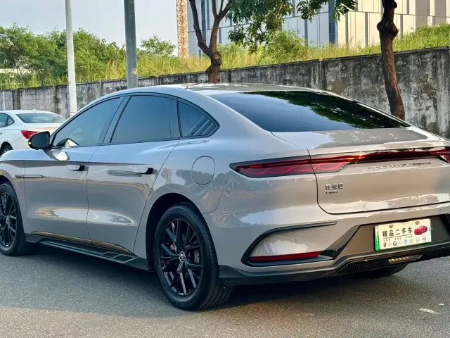 BYD Han — Фото автомобиля 7