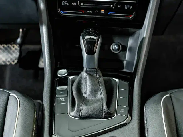 Volkswagen Tiguan L — Фото автомобиля 14