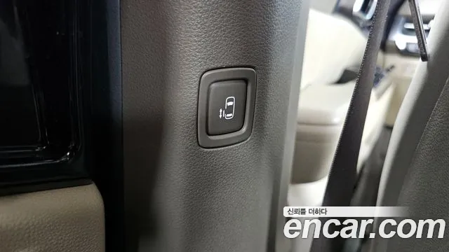 Kia Canival Carnival 4 поколение Дизель 7 мест Hi-Limousine — Фото автомобиля 21