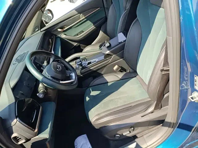Geely Xingyue L — Фото автомобиля 14